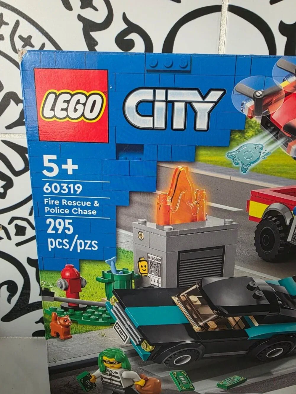 LEGO CityLEGO City 60319 Fire Rescue & Police Chase 295 Pieces New Sealed